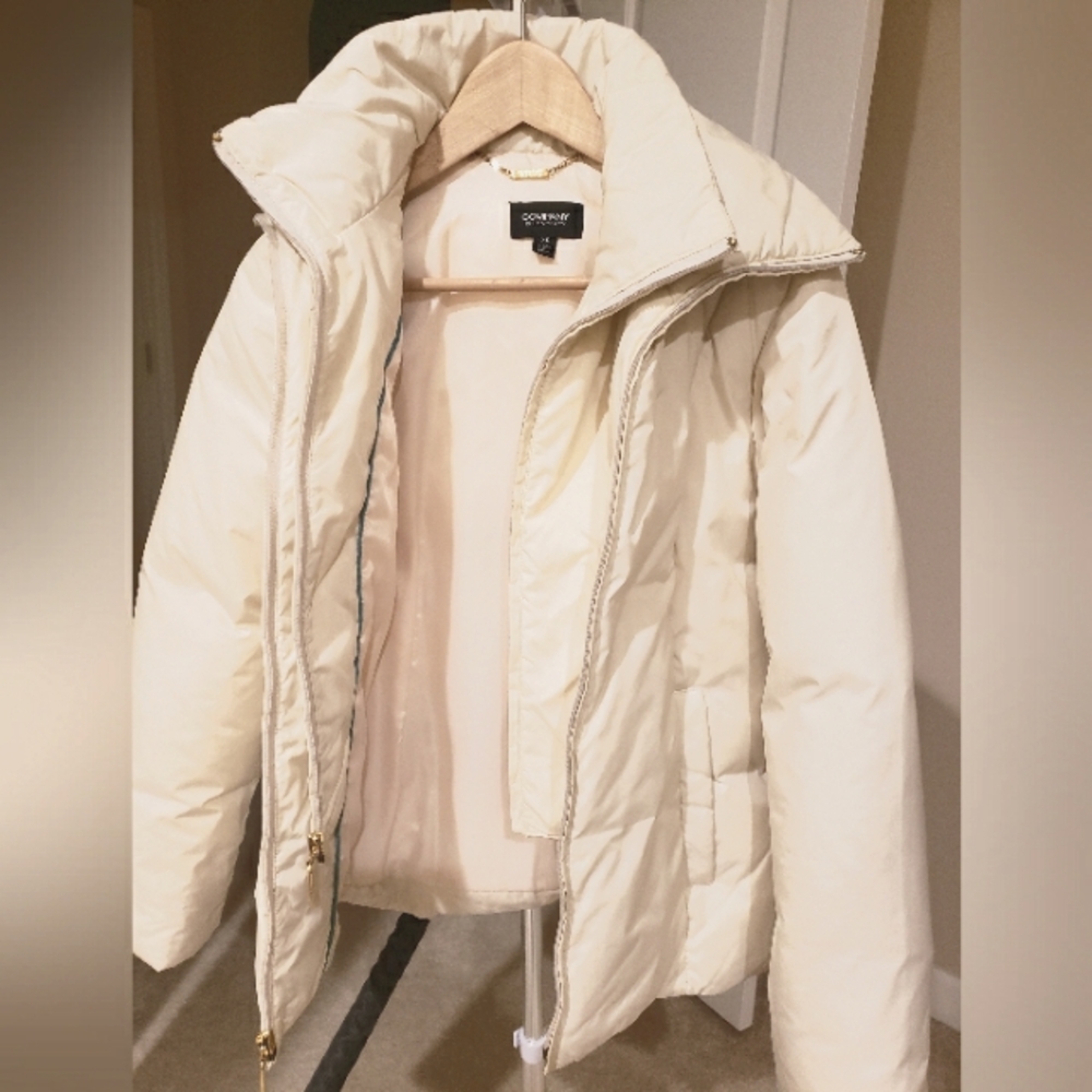Ellen Tracy duck down filled ivory color puffer size XS